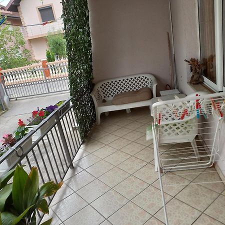 Traveler'S Rest - Near Podgorica Airport Hostel Mitrovici  Exterior photo